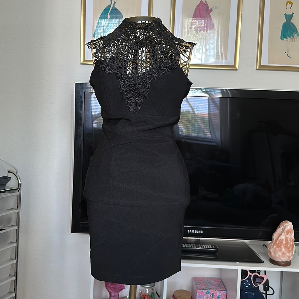 Black Bodycon Dress